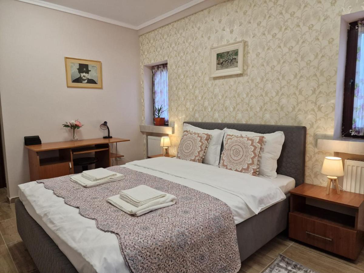 Laroka House Arty And Cosy Studio Universitate Center Bükreş Dış mekan fotoğraf